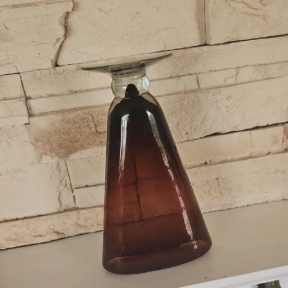 Elegant Brown Glass Vase - Picture 4 of 6